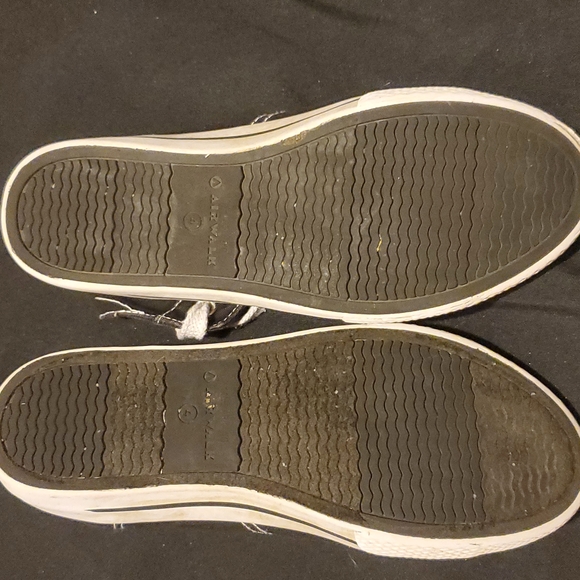 Airwalk size 4 - Picture 3 of 5
